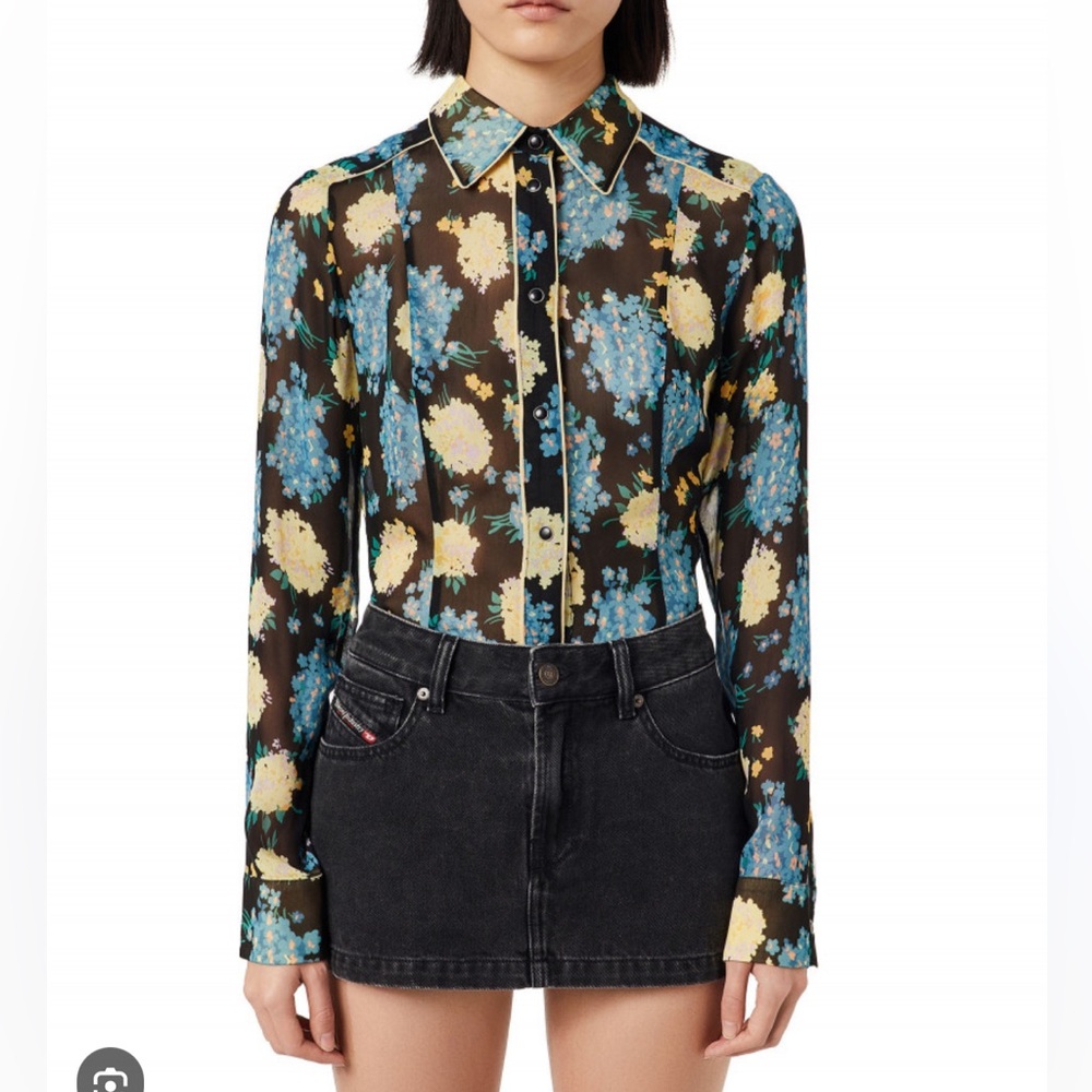 Diesel C-Giselle Black Floral Sheer Blouse Size Small Rayon Snap Button